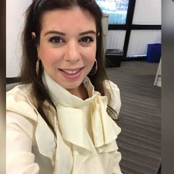 Meet your Posher, Rena - Picture 1 of 1